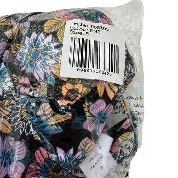 NWT Salt + Cove Juniors' in Full Bloom Strappy Bikini Top Floral Black Size S - Picture 9 of 12